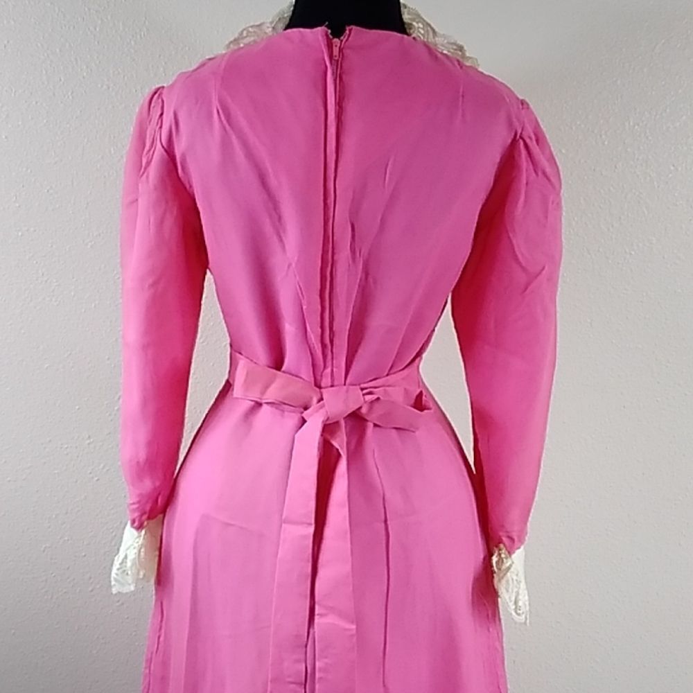 Handmade Silk Women Vintage Dress Size M Needs to Clean - Picture 7 of 16